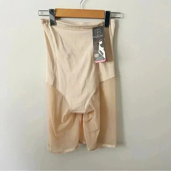 NWT Bodybeautiful  Nordstrom Shaper Short L - Picture 1 of 5